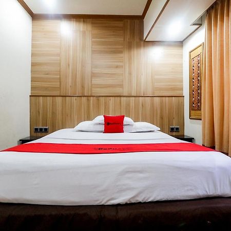 Reddoorz Plus @ Banjarmasin Tengah Otel Dış mekan fotoğraf